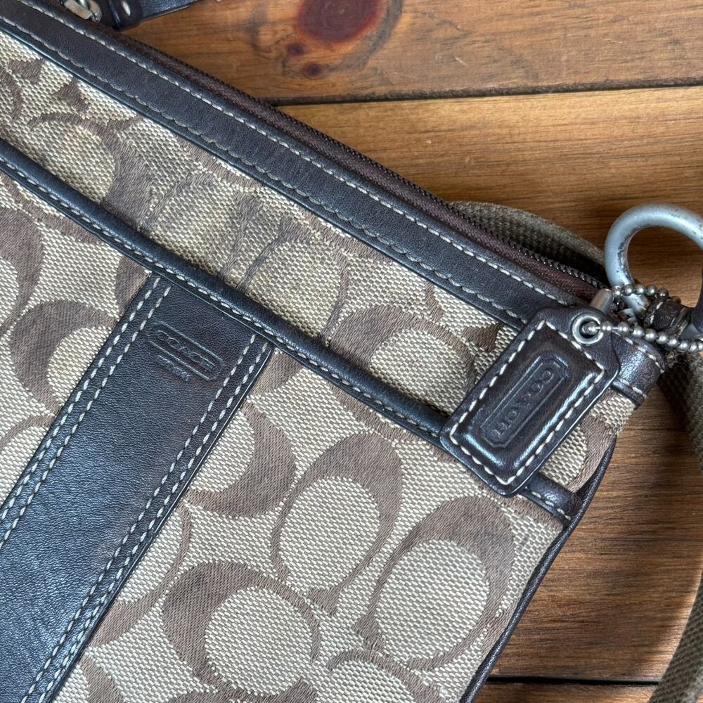 Coach Signature Jacquard‎ Crossbody Shoulder Bag Brown Canvas/Leather - Picture 6 of 8